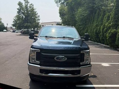 Used 2019 Ford F250 XL w/ Power Equipment Group AWD/4WD image 1