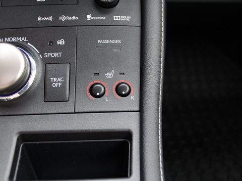 Used 2017 Lexus CT 200h w/ Navigation System Package FWD image 15