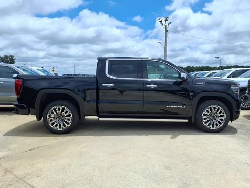 New 2026 GMC Sierra 1500 Denali Ultimate AWD/4WD image 8