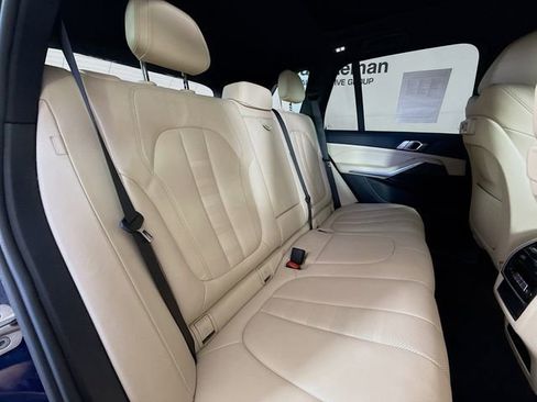 Used 2022 BMW X5 xDrive40i w/ Premium Package image 28