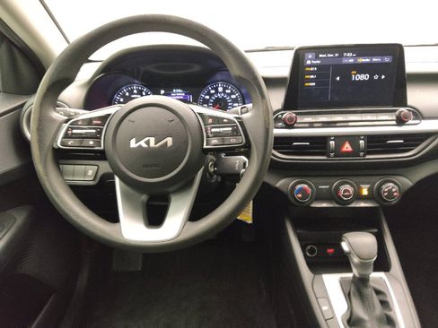 Used 2022 Kia Forte LXS image 22