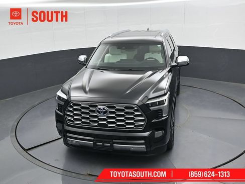 Used 2024 Toyota Sequoia Capstone AWD/4WD image 57