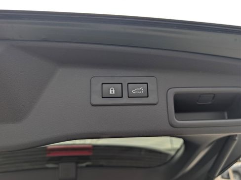 Certified 2026 Subaru Outback Touring AWD/4WD image 35