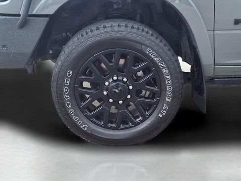 Used 2026 RAM 2500 Limited AWD/4WD image 9
