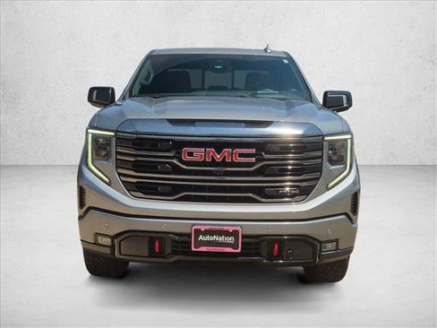 Used 2024 GMC Sierra 1500 AT4 w/ Technology Package AWD/4WD image 2