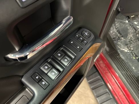 Used 2018 Chevrolet Silverado 1500 LTZ w/ Sport Package image 24