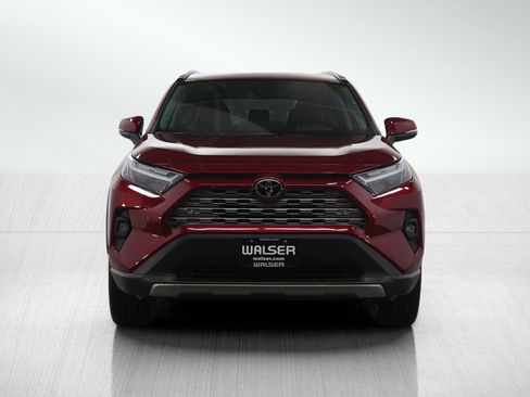 Used 2025 Toyota RAV4 Limited image 8