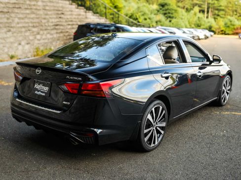 Used 2022 Nissan Altima 2.5 Platinum image 5