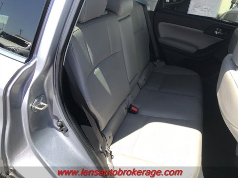 Used 2014 Subaru Forester 2.5i Limited w/ Popular Package #2 AWD/4WD image 20