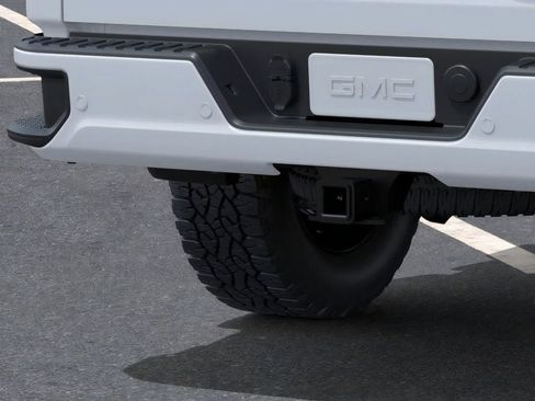 New 2026 GMC Sierra 2500 Denali w/ Denali Reserve Package image 14