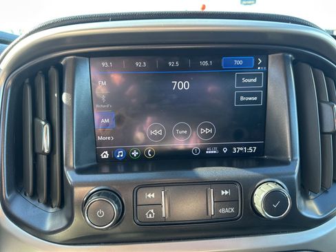 Used 2022 Chevrolet Colorado LT w/ LT Convenience Package image 26