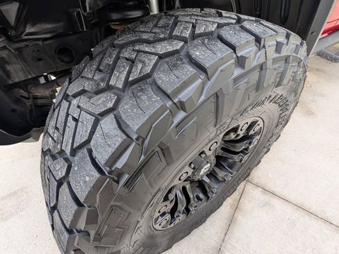 Used 2018 Jeep Wrangler Unlimited Rubicon image 46