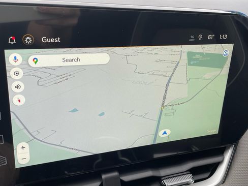 New 2026 Chevrolet Equinox LT FWD image 8