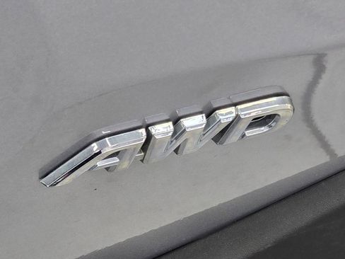 Certified 2022 Toyota RAV4 XLE w/ Convenience Package image 18