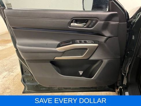 Used 2024 Nissan Pathfinder Platinum w/ Cargo Package FWD image 19