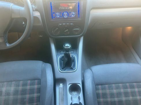 Used 2006 Volkswagen Jetta TDI FWD image 17