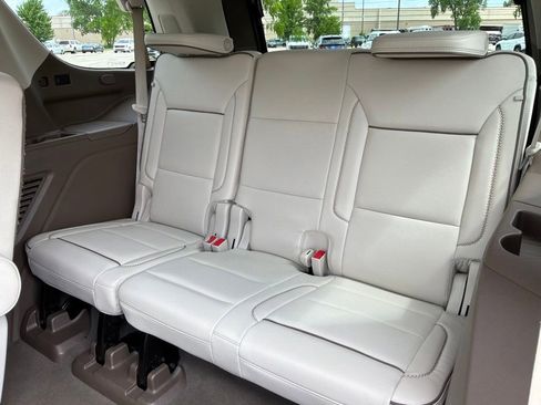 Used 2022 GMC Yukon Denali AWD/4WD image 23