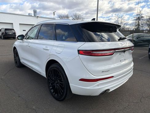 Certified 2021 Lincoln Corsair Reserve image 3