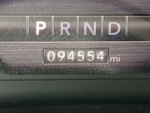 Used 2019 RAM 1500 Laramie AWD/4WD image 36