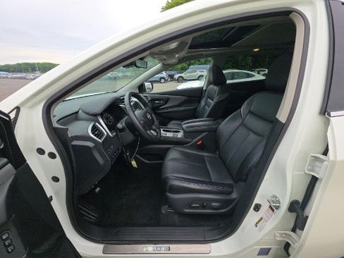 Used 2024 Nissan Murano SL w/ Cargo Package AWD/4WD image 3