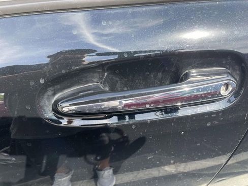 Used 2021 Toyota Sienna XSE image 17