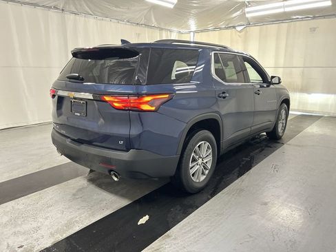 Used 2023 Chevrolet Traverse LT AWD/4WD image 2