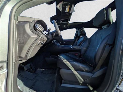 Certified 2023 Mercedes-Benz EQS 580 4MATIC SUV image 17