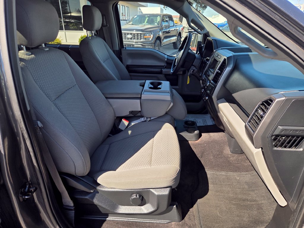 Used 2018 Ford F150 XLT AWD/4WD image 17