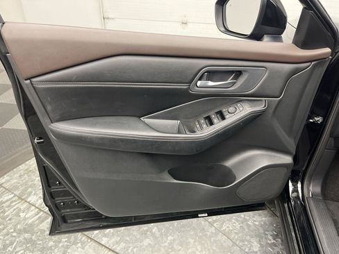 Used 2023 Nissan Rogue SV w/ SV Premium B Package AWD/4WD image 7