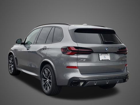 New 2026 BMW X5 xDrive50e image 7