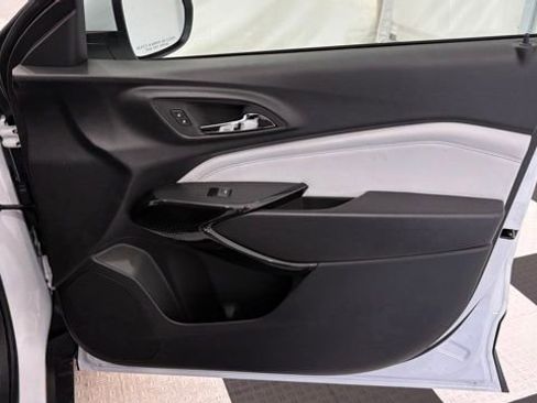 New 2026 Chevrolet Trax LT image 22