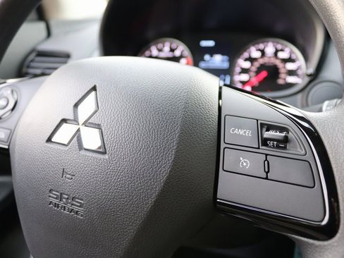 Used 2025 Mitsubishi Eclipse Cross ES image 22