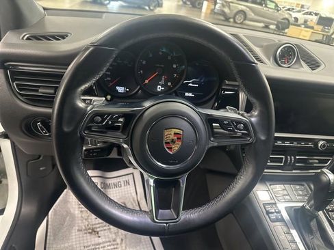 Used 2019 Porsche Macan image 12