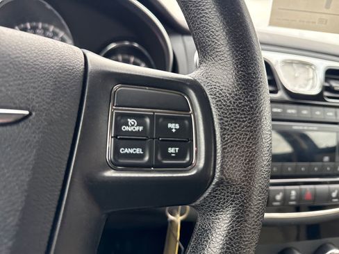 Used 2012 Chrysler 200 LX image 26