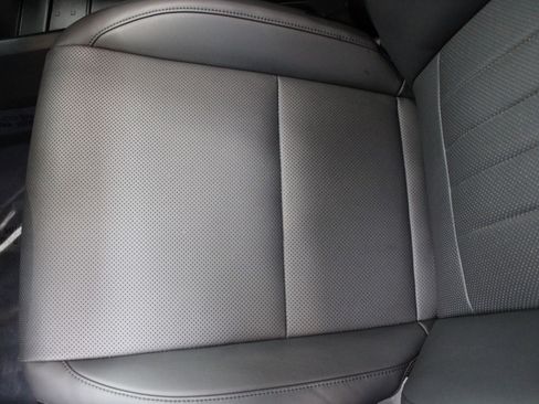 Used 2025 Hyundai Santa Fe SEL AWD/4WD image 15