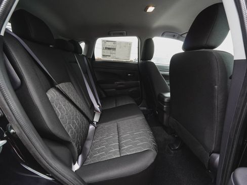 New 2025 Mitsubishi Outlander Sport ES image 30