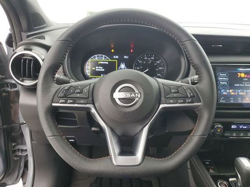 Used 2024 Nissan Kicks SR FWD image 22