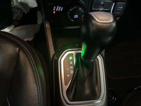 Certified 2020 Jeep Renegade Limited AWD/4WD image 19