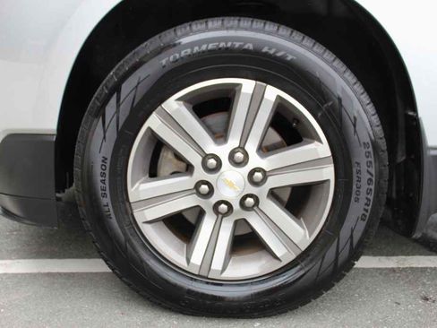 Used 2017 Chevrolet Traverse LT FWD image 34