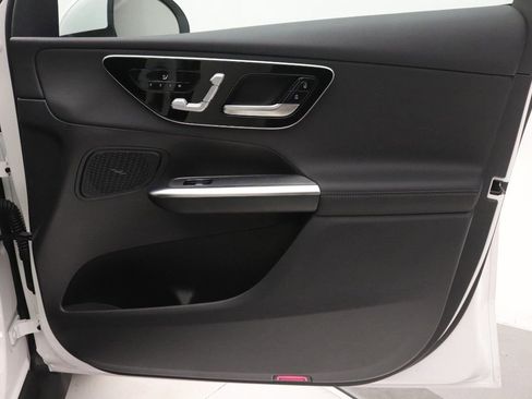 Certified 2026 Mercedes-Benz GLC 300 image 24