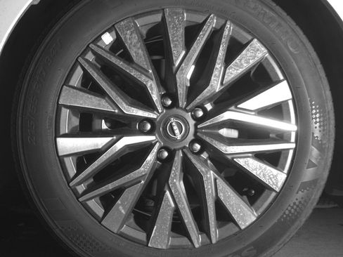 Used 2025 Nissan Altima 2.5 SV image 12