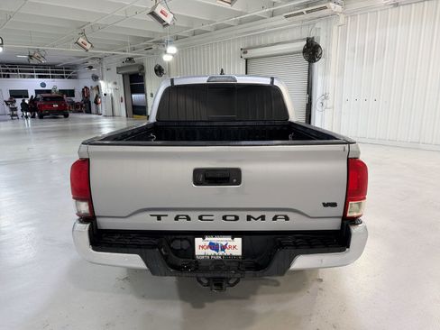 Used 2021 Toyota Tacoma SR5 image 25