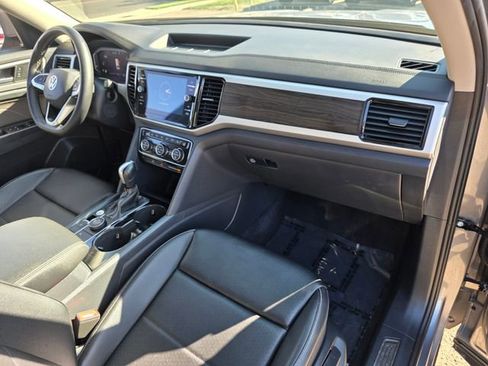 Used 2022 Volkswagen Atlas SE image 8