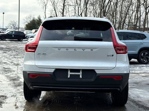 New 2026 Volvo XC40 B5 Plus w/ Protection Package Premier image 4