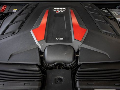 Used 2025 Audi RS Q8 performance image 23