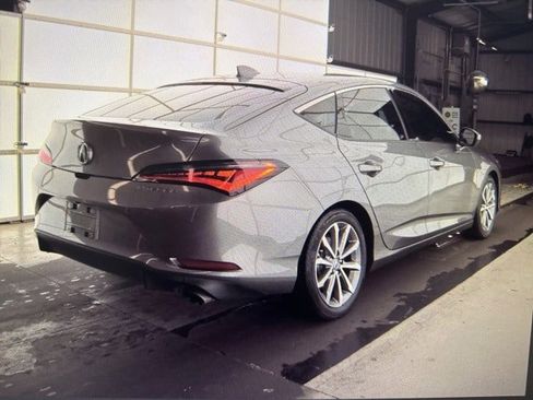 Used 2024 Acura Integra image 4