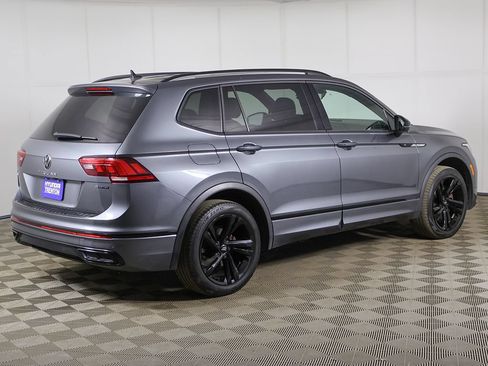 Used 2023 Volkswagen Tiguan SE R-Line AWD/4WD image 9