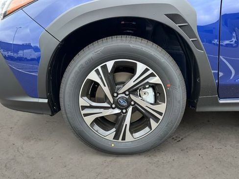 Certified 2025 Subaru Crosstrek 2.0i Premium image 14