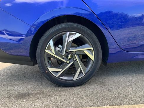 New 2025 Hyundai Elantra Sport image 69