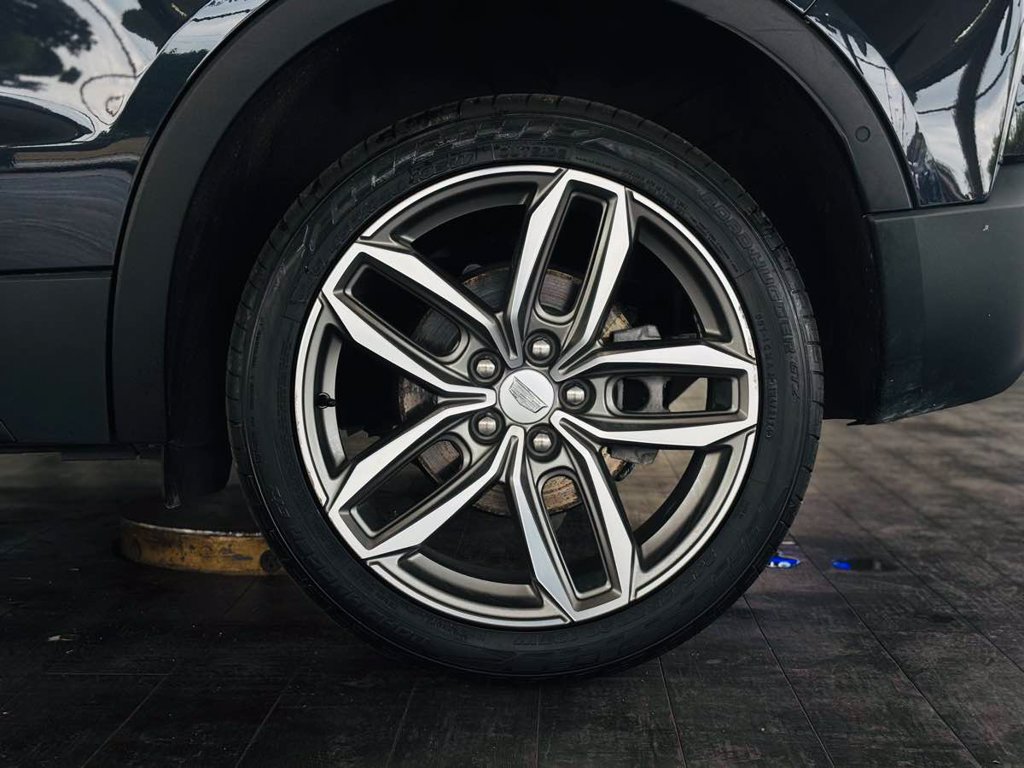 Used 2022 Cadillac XT4 Sport w/ Enhanced Visibility Package AWD/4WD image 26
